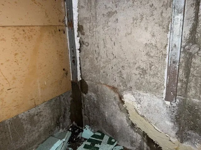 Solution for Basement Water Infiltration in Salaberry-de-Valleyfield, QC. Before Solution for Basement Water Infiltration in Salaberry-de-Valleyfield, QC. Before