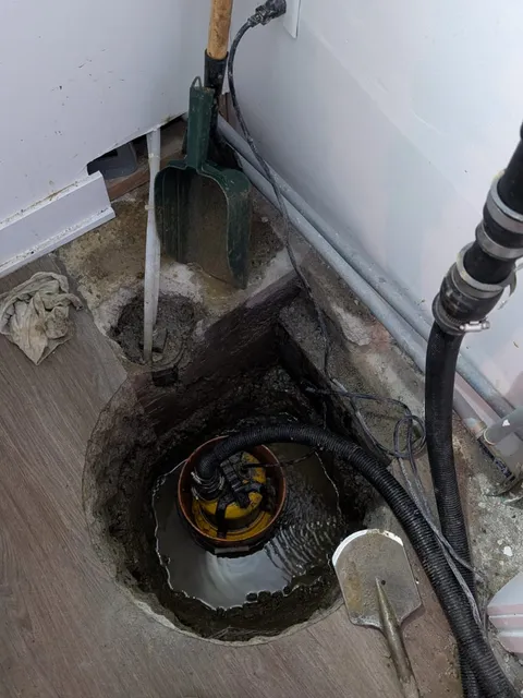 Solution for water infiltration in the basement in Lachine. Before Solution for water infiltration in the basement in Lachine. Before