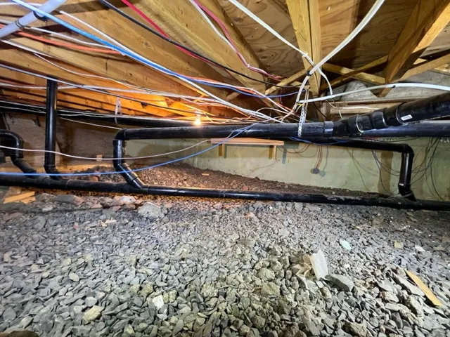 Moisture and Insulation Problems in Boisbriand Crawl Space. Before Moisture and Insulation Problems in Boisbriand Crawl Space. Before