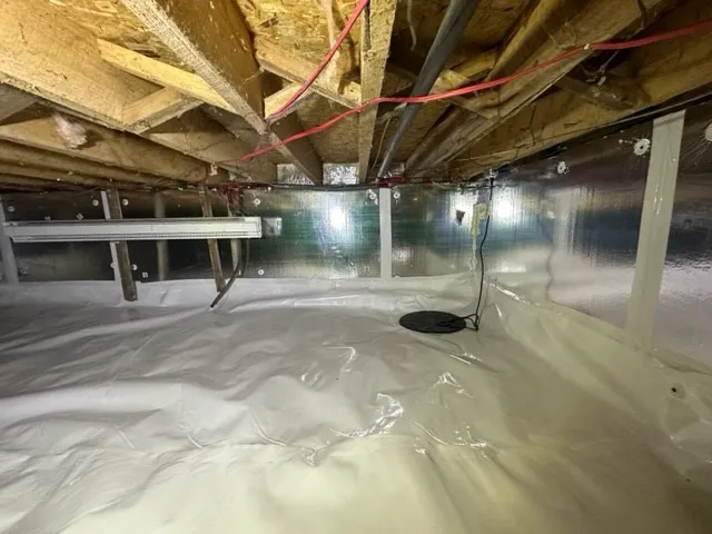 Insulation and Moisture Problem in Crawl Space in Lachine, QC. After Insulation and Moisture Problem in Crawl Space in Lachine, QC. After