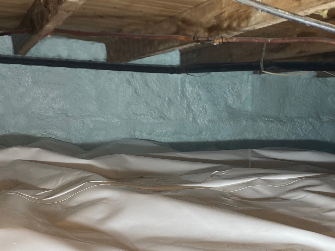 Thermal Insulation of the Crawl Space. Sprayed Polyurethane Thermal Insulation of the Crawl Space. Sprayed Polyurethane